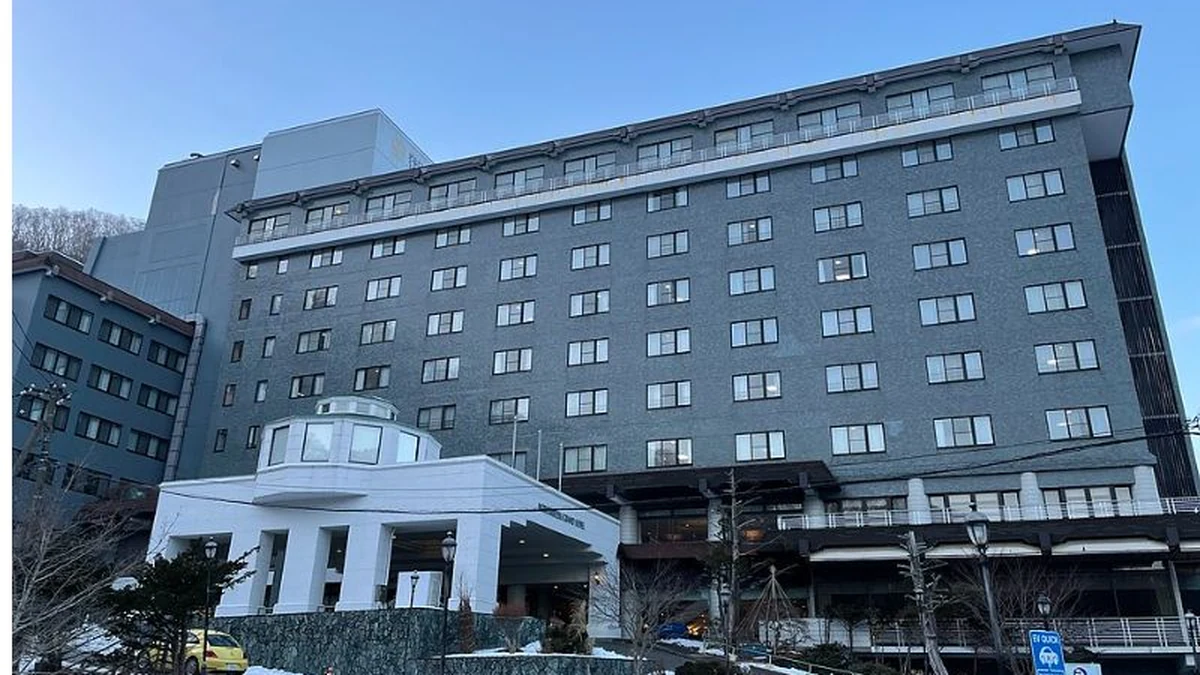 登別温泉に建つ登別グランドホテルの外観